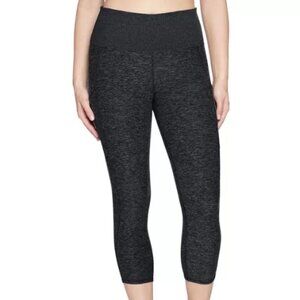 Kirkland Signature Women's Activewear Brushed Capri Grey, size XS